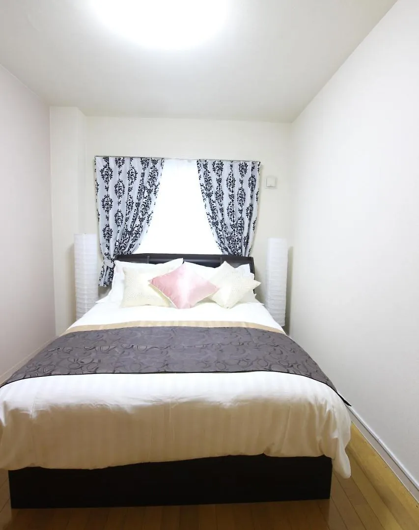 Sapporo Hotel Juno 2*,